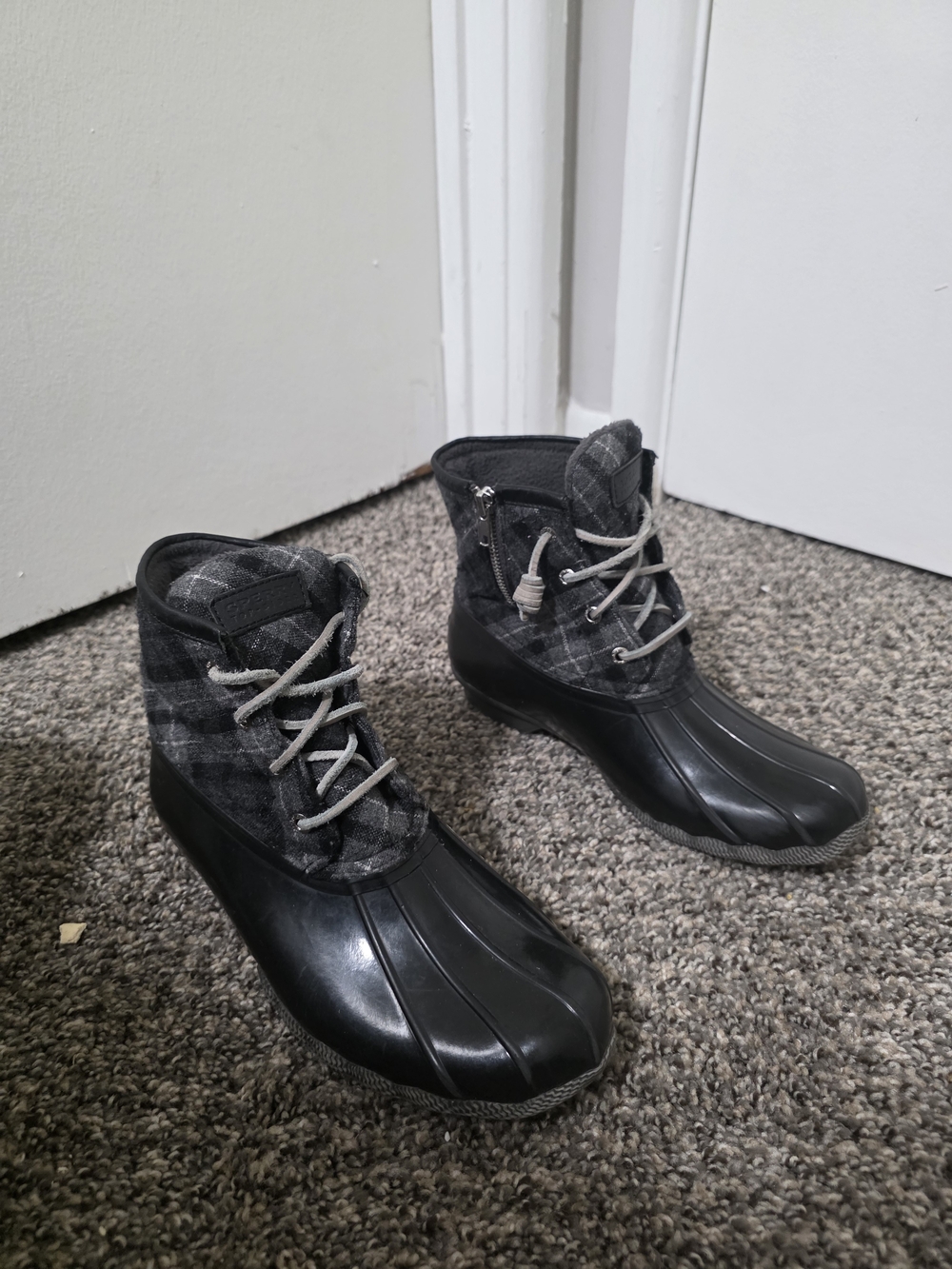 Men's Black Plaid Waterproof Duck Boots - Casual Outdoor Lace-Up